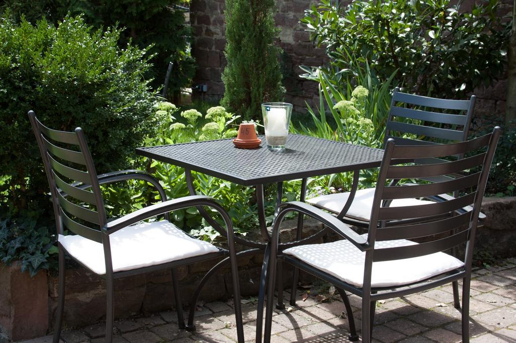 Linde Restaurant & Hotel Nussloch Bagian luar foto